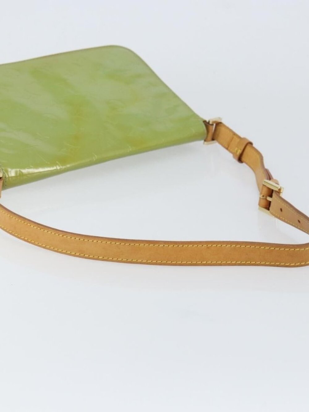 Authentic LOUIS VUITTON Vernis Thompson Street Shoulder Bag Baby Blue M91009 - Picture 14 of 16
